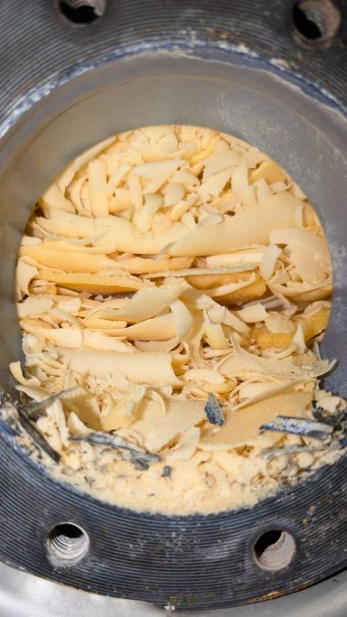 warmwasserspeicher innen stark verkalkt kalkablagerungen boiler